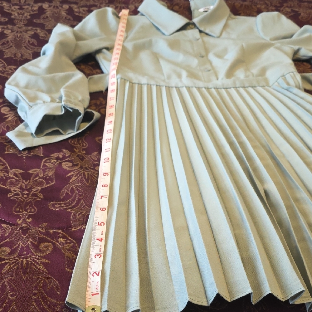 Stylish Green Pleated Dress, Size Small💚 Cute, Like New Condition- Fast Shipper - Picture 5 of 11